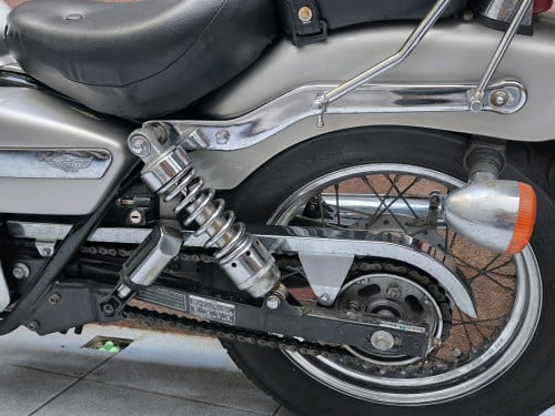 Honda Rebel 1994 ពណ៌ទឹកប្រាក់+ខ្មៅ