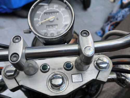 Honda Rebel 1994 ពណ៌ទឹកប្រាក់+ខ្មៅ