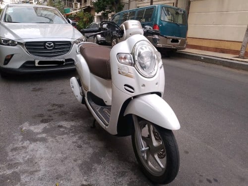 Honda scoopy