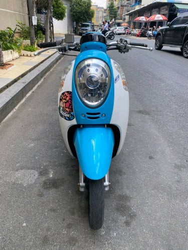 Honda scoopy