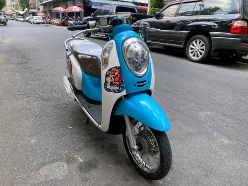 Honda scoopy
