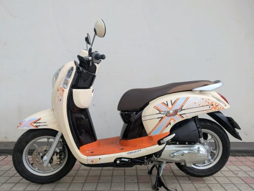 Honda Scoopy