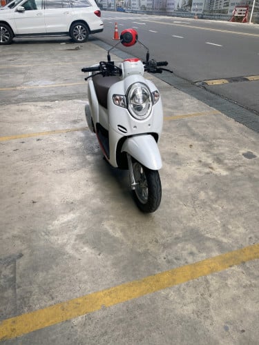 Honda scoopy 2020