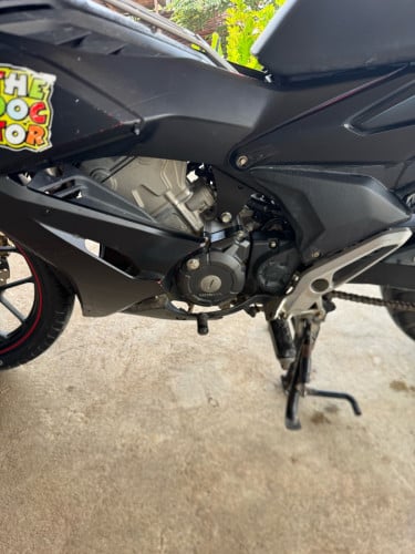 Honda winner x 150CC សានុំស៊ីនតាន់  ពណ៍ក្រហម ស្ទើអាវតិចៗ 800 ចចារ