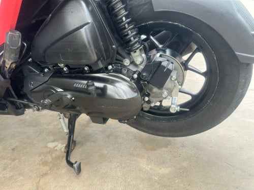 Honda zoomer x 018