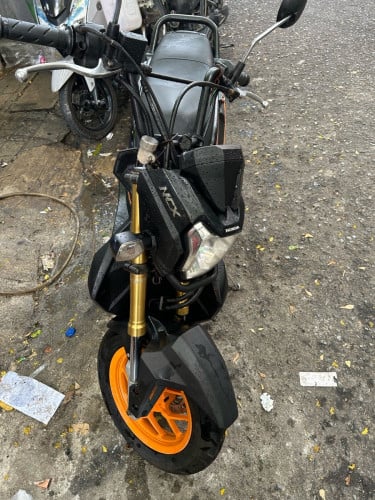 Honda zoomer X zin year 2017 មានពន្ធ