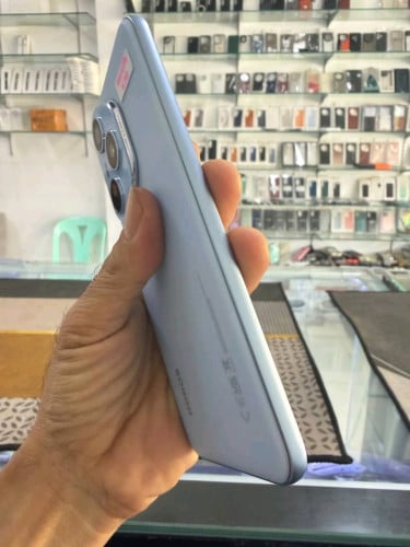 Honor 400 Pro 12G 512G 99% Sliver & Blue & black 99% 379$