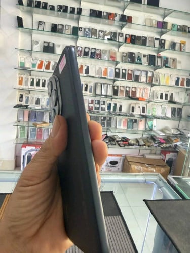 Honor 400 Pro 12G 512G 99% Sliver & Blue & black 99% 379$