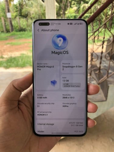 Honor Magic 5Pro (12G/512G) Global សាណុំហ្ស៊ីន ស្ទើរតួ អេក្រង់ដានបន្តិច មើលមិនចង់ឃើញ