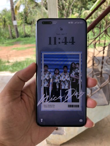 Honor Magic 5Pro (12G/512G) Global សាណុំហ្ស៊ីន ស្ទើរតួ អេក្រង់ដានបន្តិច មើលមិនចង់ឃើញ