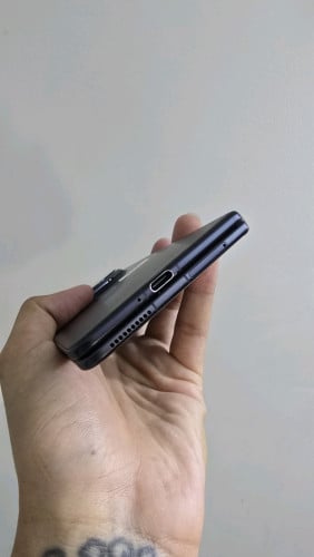 Honor Magic V3 12G 512G Global 98,99% 629$