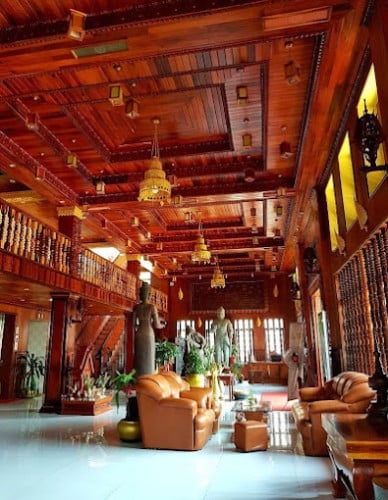 Hotel for rent and open near pub street / សណ្ឋាគារសម្រាប់ជួល និងបើកនៅជិតផ្លូវផាប់ស្រ្ទីត