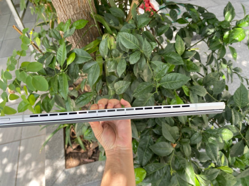 HP Elite X2 G8 ស្អាត 98 %