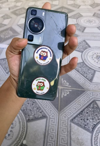 Huawei p60 version Chinese ram8 256G បែកខ្នងអត់ដើរflashនៅប្រើបានទាំងអស់