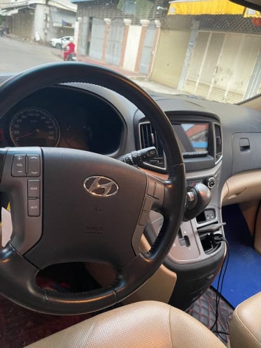 Hyundai H1