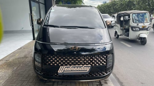 Hyundai Staria 2025 លក់ 39500$ ចចារ