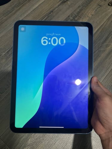 iPad 10th generation សុំណុំហ្សិន ស្ទើតួក្រៅ តម្លៃ 200 ចចារ