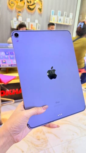 iPad 11” 2018 256G Sim+wifi 395$