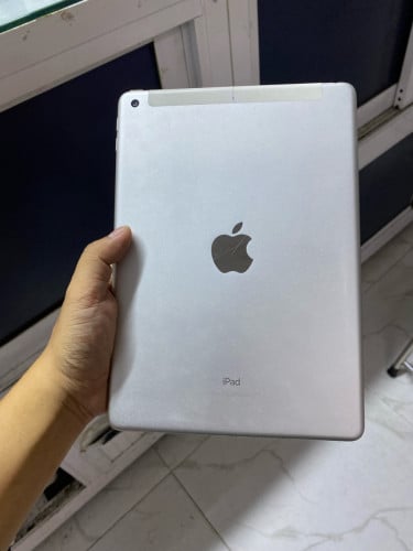 iPad 5 th generation 32g bypass តំលៃ40$ 069373237