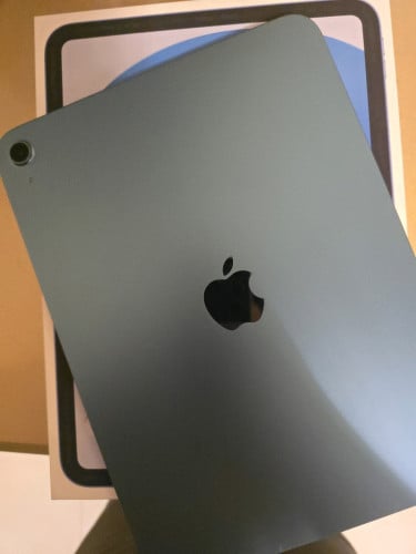 Ipad A16 Gen 11 (ជំនាន់ទី ១១) Wifi ពណ៌ខៀវ 256g