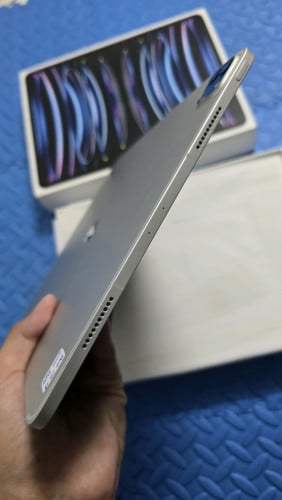 iPad Pro 12.9Nich M2 SIM+WiFi 512G 99% 777$