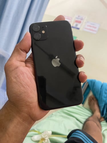 Iphone 11 128g មានស្គេន អេក្រង់ថ្មី