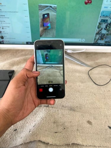 Iphone 11 64g scan 100$តិចបងៗ