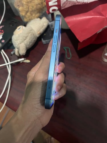 iPhone 13 សាណុំណែន​