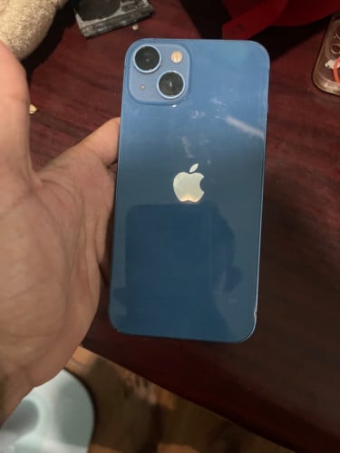 iPhone 13 សាណុំណែន