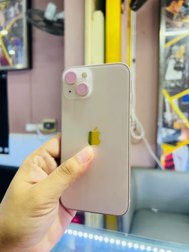 iPhone 13