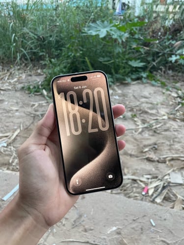 iPhone 15pro ZA 256g សាណុំ zin all នៅស្អាត់98%