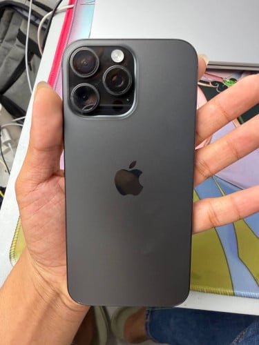 iPhone 16 pro max សំណុំស្អាត99%