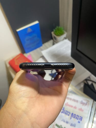 iphone se2 64GB 40$