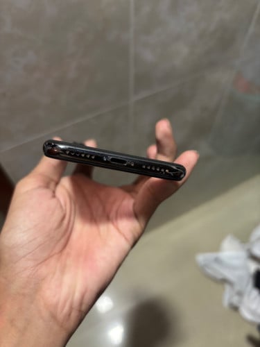 iPhone X ស្អាត