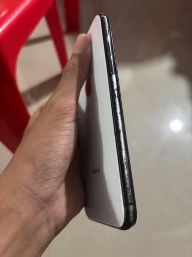 iPhone X ល្មមប្រើ 40$