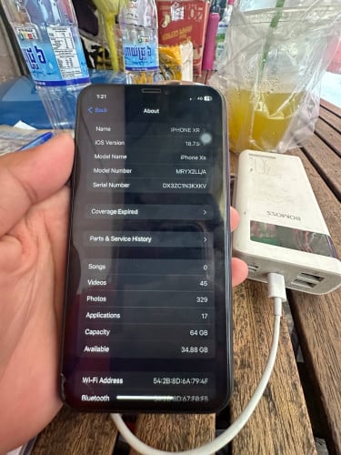 iPhone XR 64G 70$