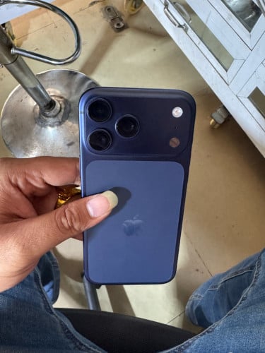 iphone17pro max 98.99%