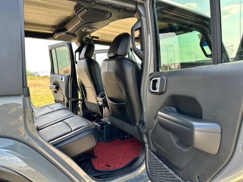 Jeep Wrangler 2019 ក្រដាស់ពន្ធ