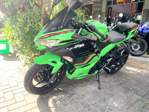 Kawasaki ninja 250 2018 99%