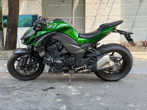 Kawasaki Z1000