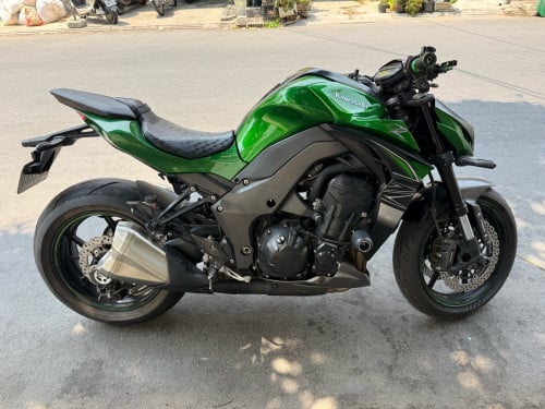 Kawasaki Z1000