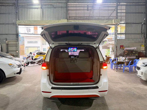 Kia Carnival 2015កៅអី7