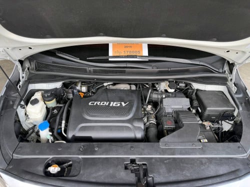 Kia Carnival 2015 Luxury