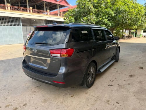 Kia Carnival 2015full option អូតូបូ