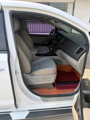 Kia carnival 2017full option360