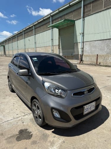 Kia morning 2012 smart key ម្ចាស់ដេីម ទី ១ តំលៃ 7300$