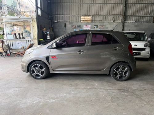 Kia Morning 2012full option F Sports