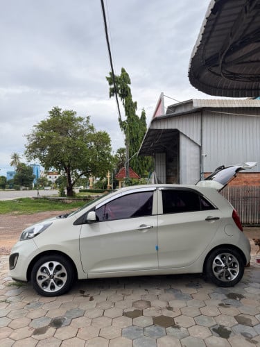 Kia mornong 012 ធានាឡានស្អាត