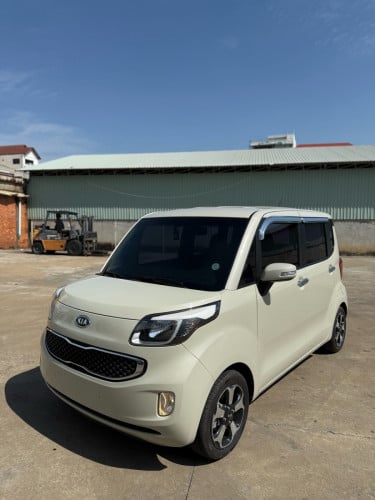 Kia ray 2012 full option smart key ឡានស្អាតអត់បុកប៉ះ អត់ស្ងោរដូរពណ៌ ធានាគ្រប់យ៉ាង 2 ខែ