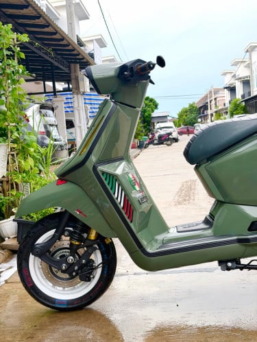 Lambretta X300